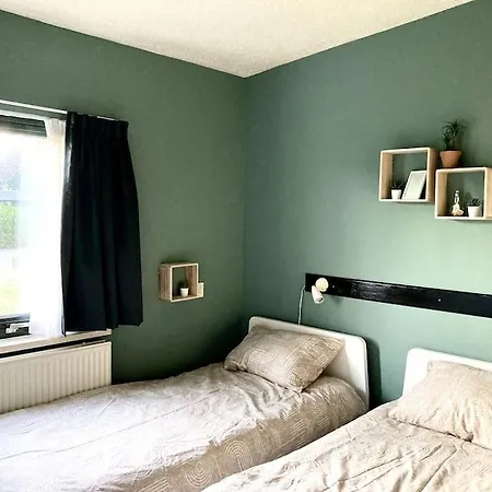 Vakantiehuis Beachy Days Near Ocean & *