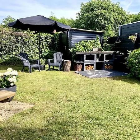 Beachy Days Near Ocean & Дом отдыха *